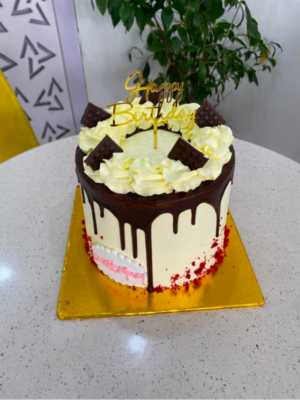 8 Inch, 3-Layer Cake